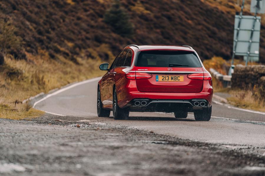  Mercedes-AMG E53 4Matic+ Estate (S213) 2018 года  (UK) (фото 31 из 40)
